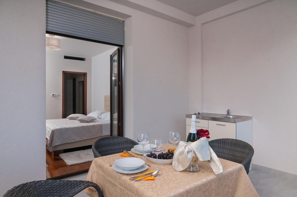 Luxury Rooms Near The Beach2 Spalato Esterno foto